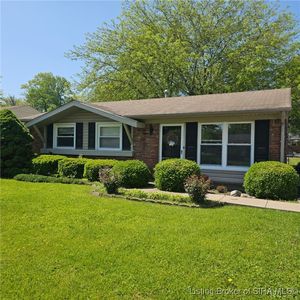 945 Silverwood Drive, Clarksville, IN, 47129