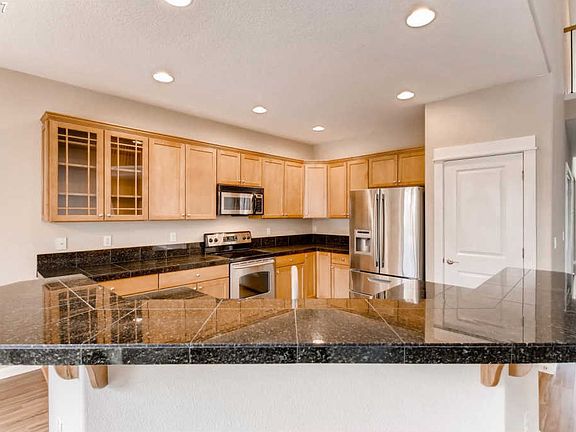 3rd image of 10307 NE 102nd St
