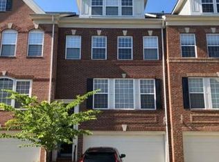 8070 Criaza Branch Ct, Vienna, VA 22182