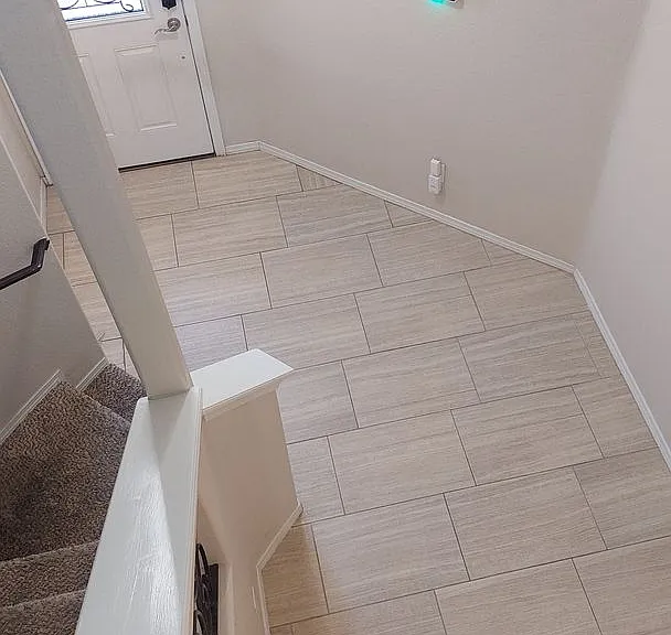 800 Caterick St — Photo 43
