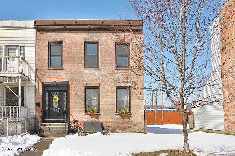 2nd image of 177 1st Street