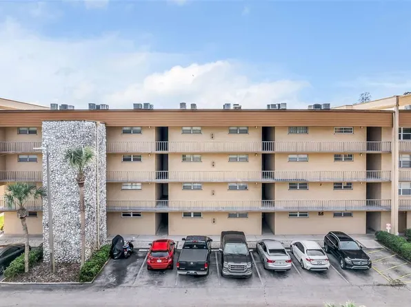 5820 N Church Ave Unit 239, Tampa, FL 33614