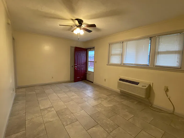 816 Shaw Mill Rd — Photo 3