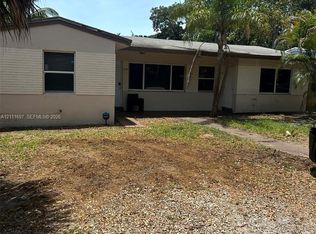 1906 SW 8th St, Fort Lauderdale, FL 33312