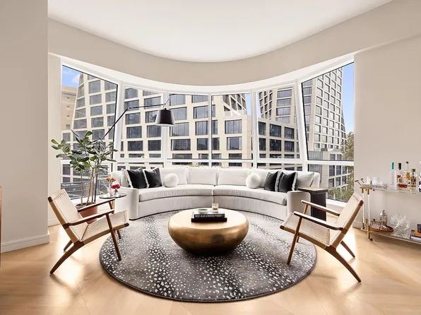 515 W 18th St APT 515, New York, NY 10011