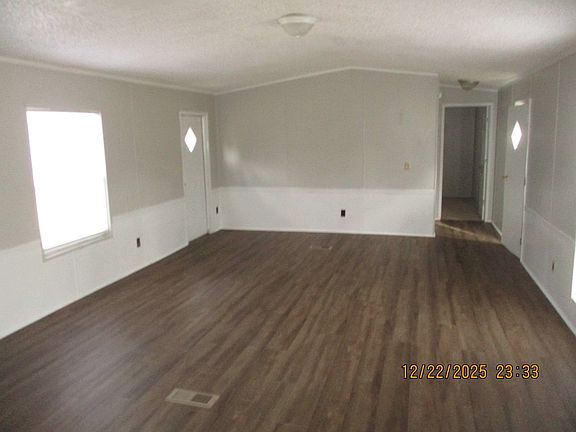 5th image of 908 Westview Dr Lot 2
