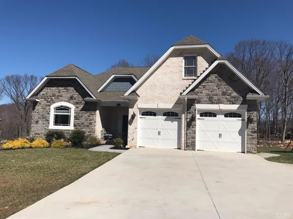 1523 Walnut Hollow Rd, Lynchburg, VA 24503