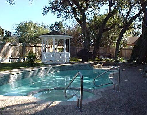 2nd image of 19922 PARK BLUFF