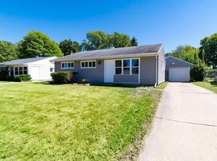 1228 Byron Dr, South Bend, IN