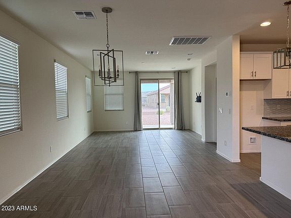 5th image of 42225 W LAVENDER Drive