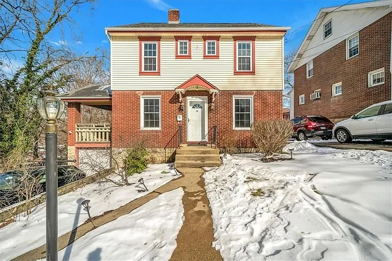 38 Highland Ave photo 1