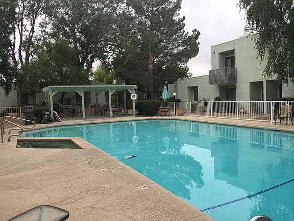 5th image of 7809 N Calle De La Aldea