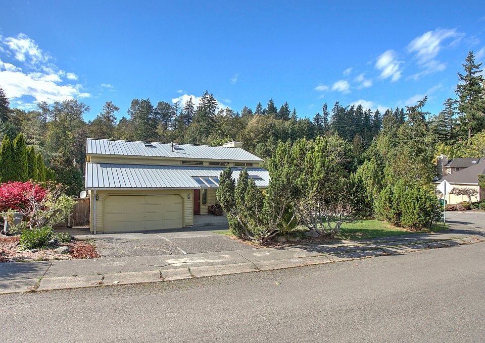 1st image of 2025 178th Ave NE