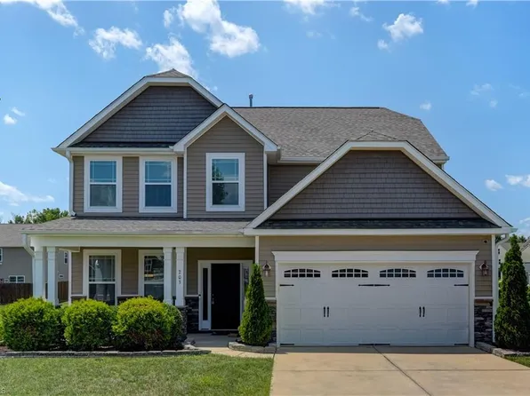 203 Boling Springs Ct, Whitsett, NC 27377
