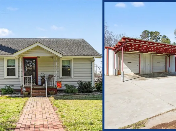 11 Bainbridge Dr, Greenville, SC 29611