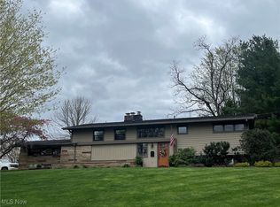 101 Coventry Rd, Marietta, OH 45750