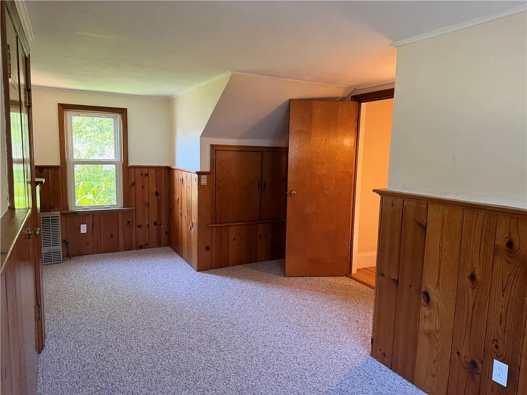 151 Cayuta St — Photo 10