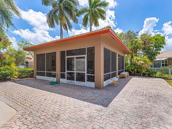 2nd image of 10168 Lombardy Drive