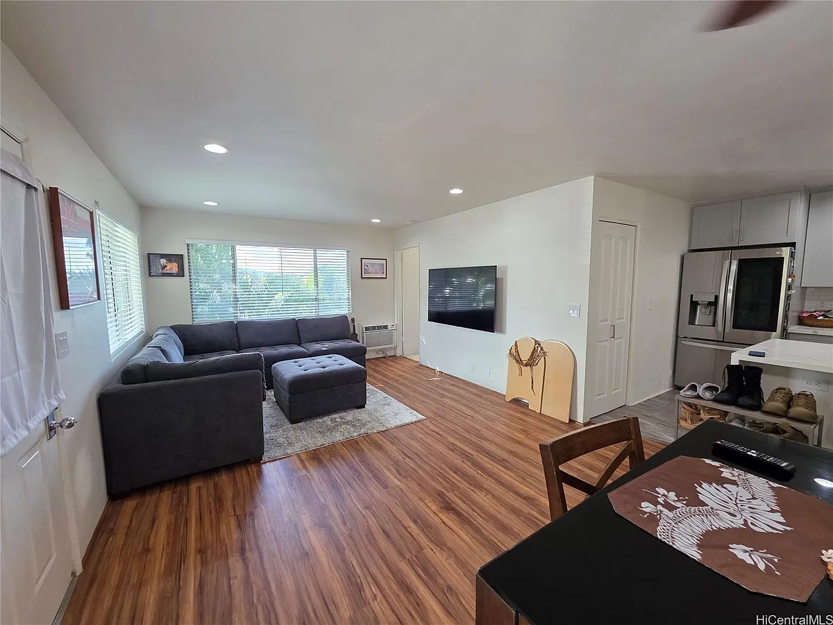 Building Photo - 91-1022 Huliau St #1D