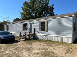 17 Ronnie St, Hazlehurst, GA 31539