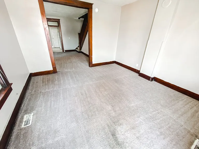 145 S 3rd St — Photo 3