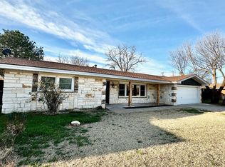 5011 15th St, Lubbock, TX 79416