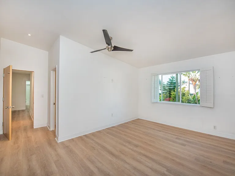 9941 Hot Springs Dr — Photo 33