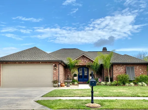 611 Shadowlawn Dr, Berwick, LA 70342