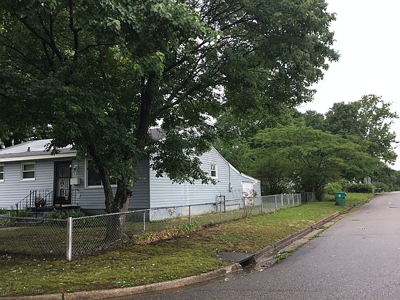 2nd image of 68 Gibbons Ave