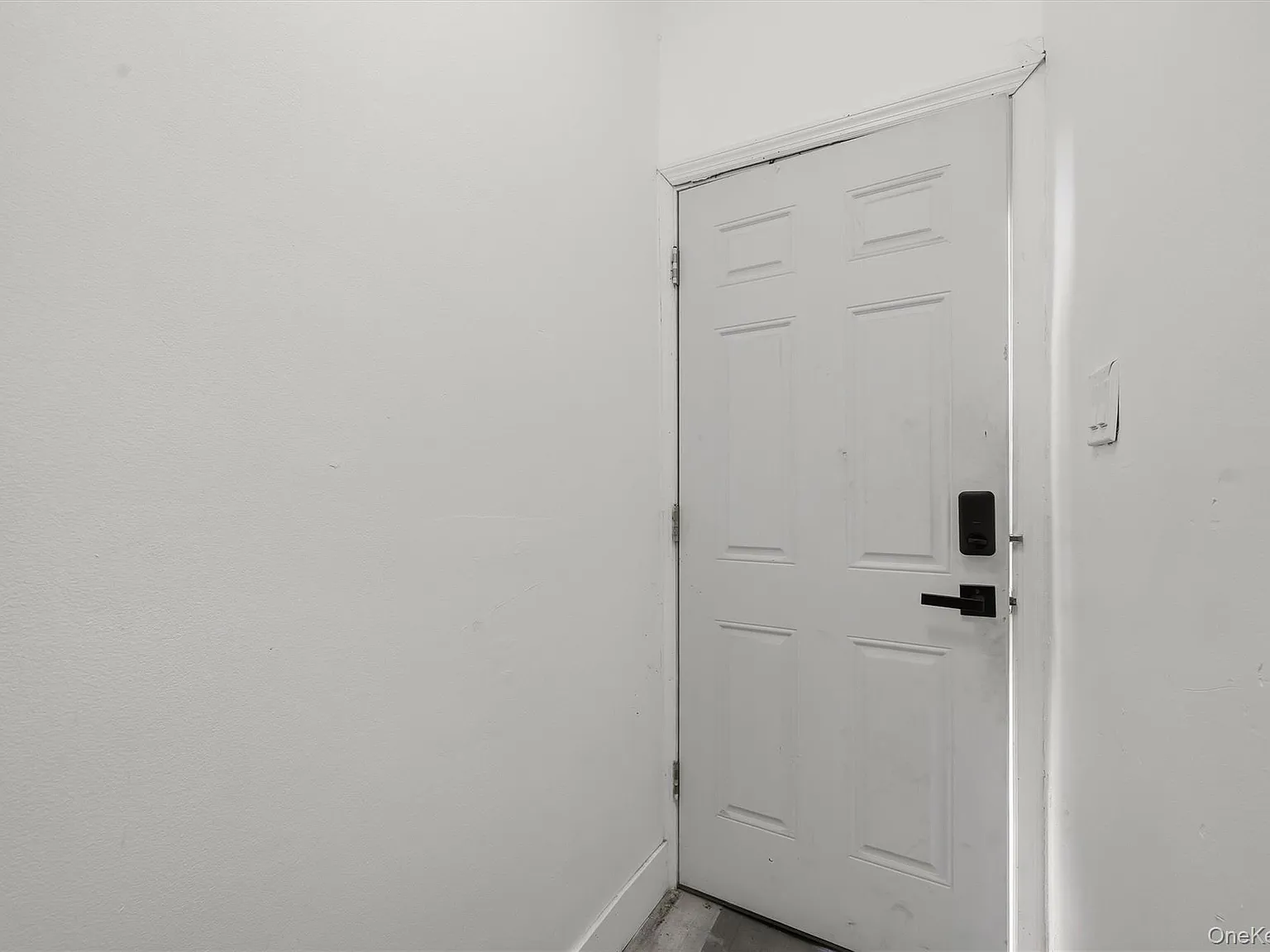 413 Liberty Street, Newburgh, NY 12550 — Photo 2