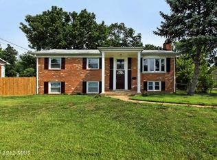 8006 Clifton St, Manassas, VA 20109