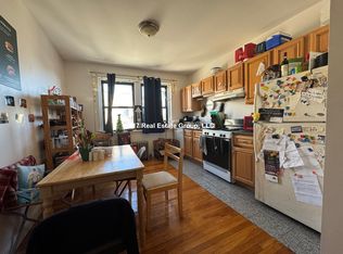 19-3 Egremont Rd, Brighton, MA 02135