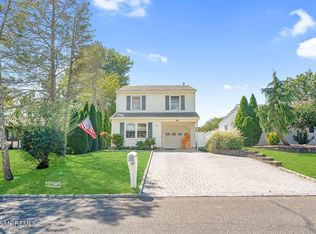 526 New Jersey Ave, Brick, NJ 08724