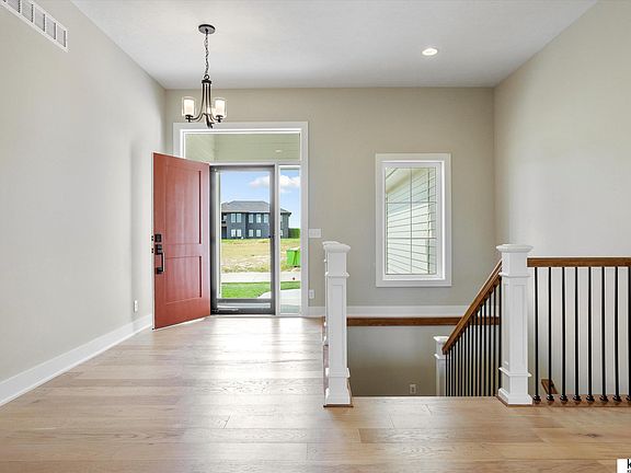 3rd image of 5905 N 208th St