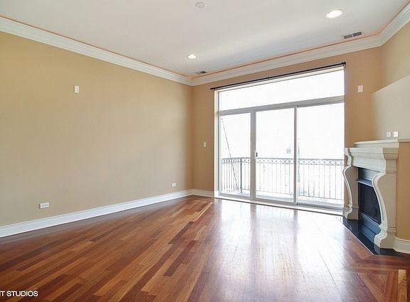 3rd image of 4231 N Kedzie Ave #2
