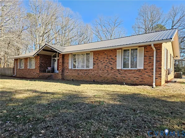 508 Kevin Dr, Farmville, VA 23901