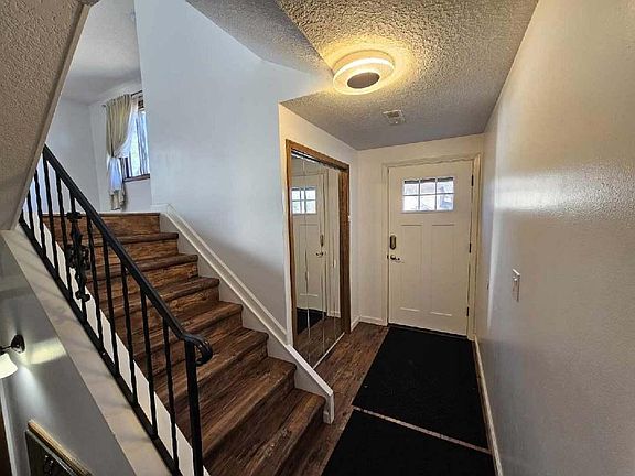 4th image of 8792 N Maplebrook Cir #8792