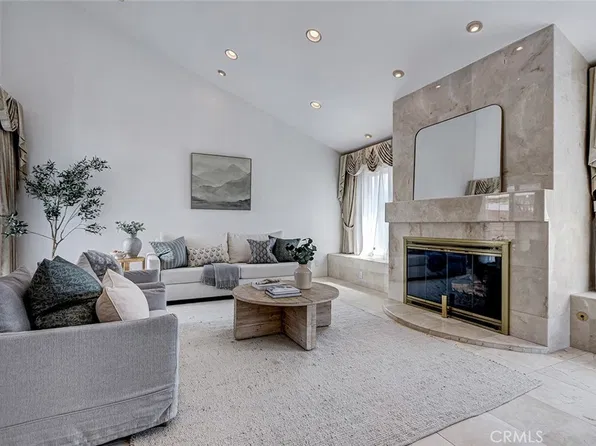 1701 Gates Ave, Manhattan Beach, CA 90266