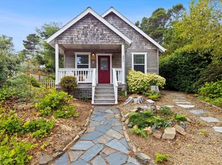 255 Bunchberry Way, Depoe Bay, OR 97341