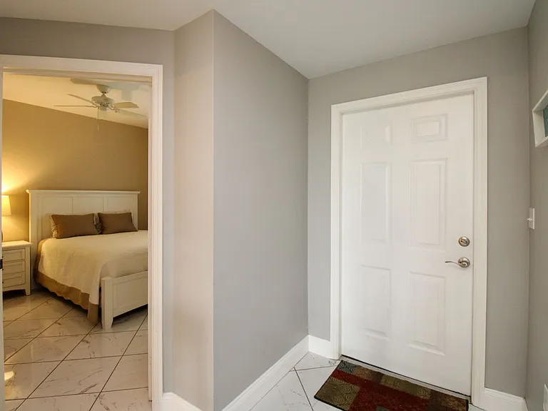 519 Roma Ct #3305 — Photo 12