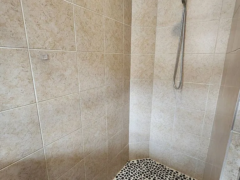 328 Dundee Dr — Photo 32