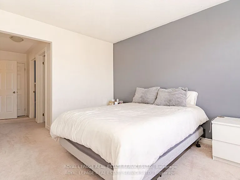 2420 Baronwood Dr #18-03 — Photo 25