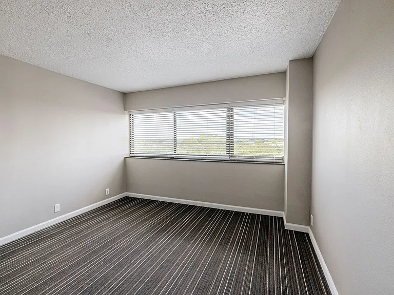 TEAK Apartments — Photo 80