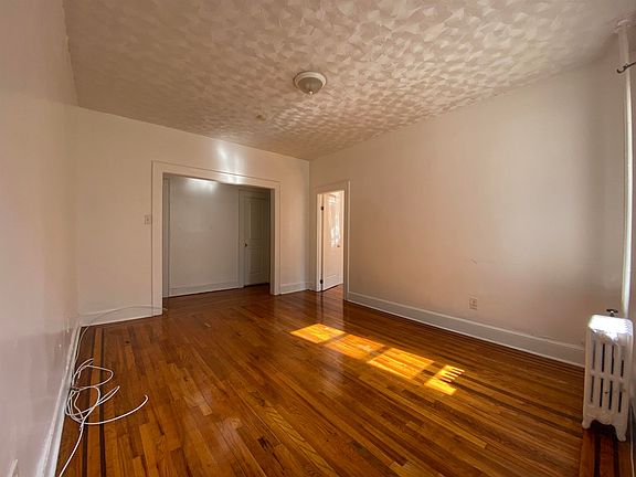 2nd image of 24 Rock St APT 110