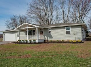 4056 Purdy Rd, Lockport, NY 14094