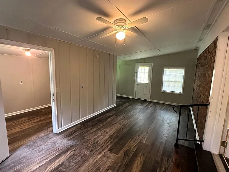 396 Spring Valley Dr SW — Photo 13
