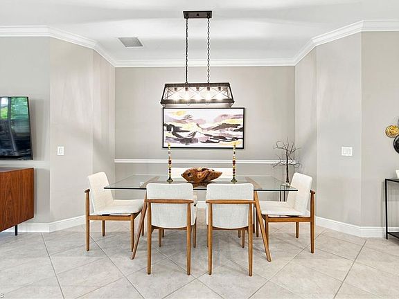 3rd image of 14549 Sonoma BLVD