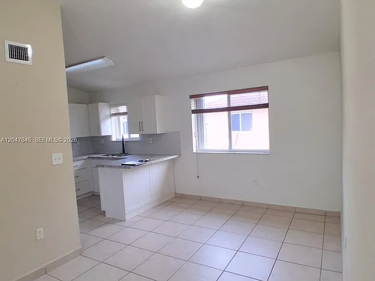 17318 NW 74th Ave #202 — Photo 6
