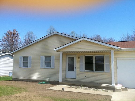 2nd image of 371 Plymouth Pl