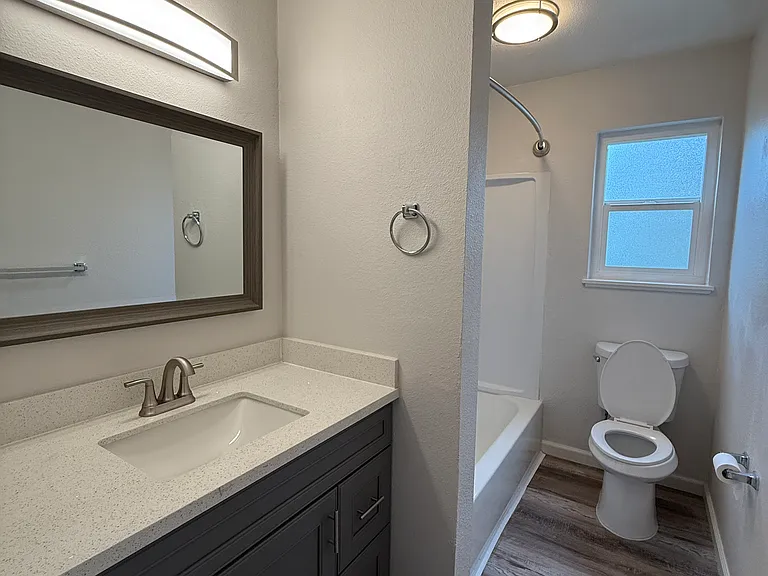 1818 P St #10 — Photo 7